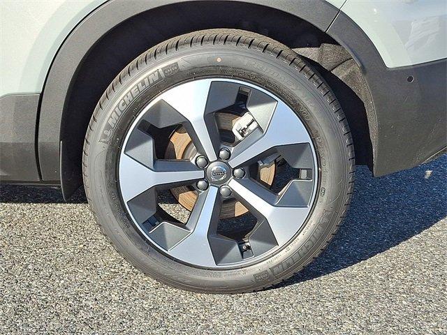 new 2026 Volvo XC40 car, priced at $50,150