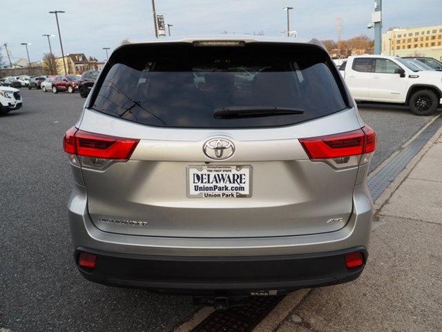 used 2019 Toyota Highlander car, priced at $27,988