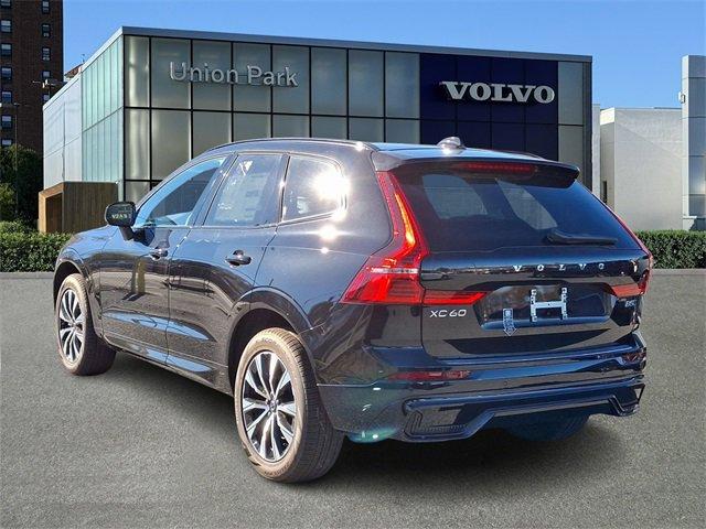 new 2025 Volvo XC60 car, priced at $51,075