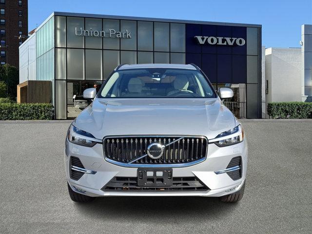 used 2022 Volvo XC60 car, priced at $31,995