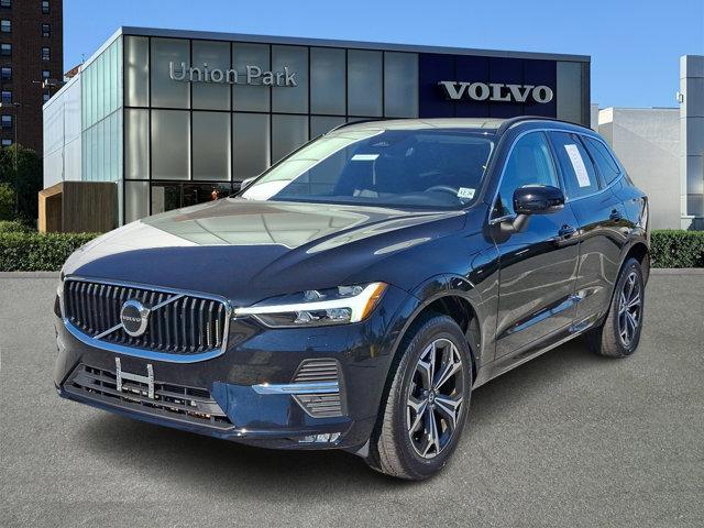 used 2022 Volvo XC60 car, priced at $34,189