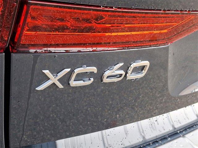 new 2025 Volvo XC60 car, priced at $55,335