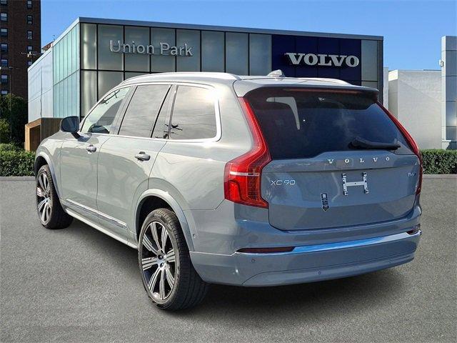 new 2025 Volvo XC90 car, priced at $68,955