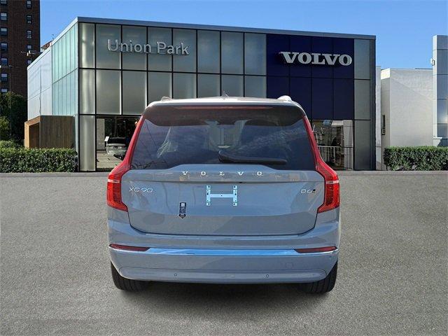 new 2025 Volvo XC90 car, priced at $68,955