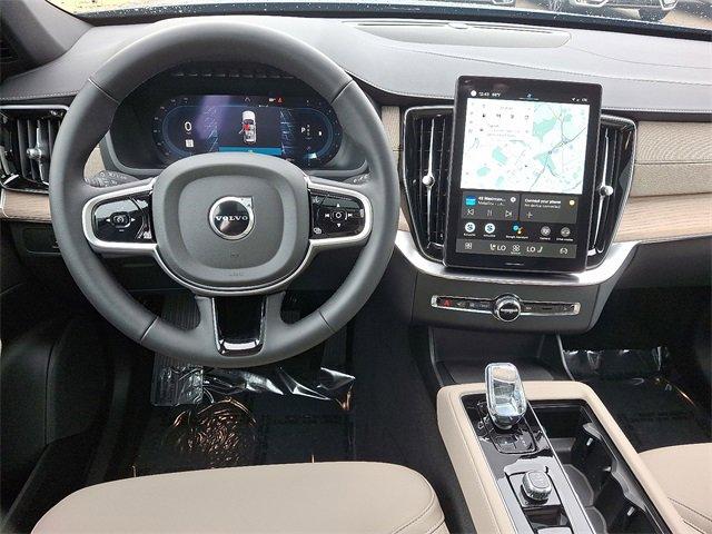 new 2025 Volvo XC90 car, priced at $66,135