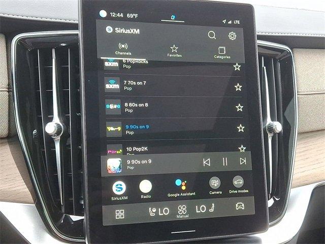 new 2025 Volvo XC90 car, priced at $66,135