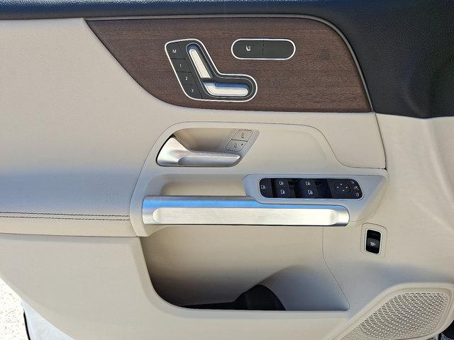 used 2022 Mercedes-Benz GLB 250 car, priced at $24,990