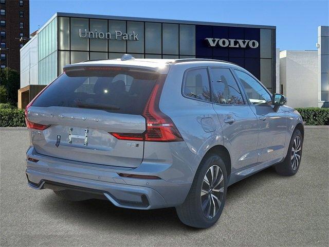 new 2025 Volvo XC60 car, priced at $51,075