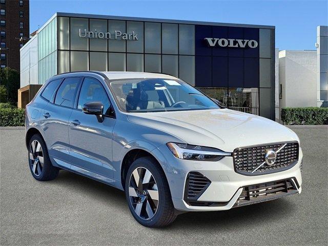 new 2025 Volvo XC60 Plug-In Hybrid car, priced at $66,235