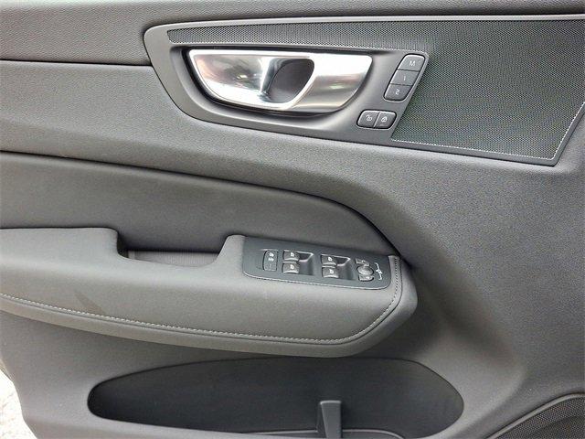 new 2026 Volvo XC60 car, priced at $57,985