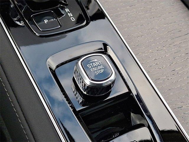 new 2026 Volvo XC90 Plug-In Hybrid car, priced at $85,625