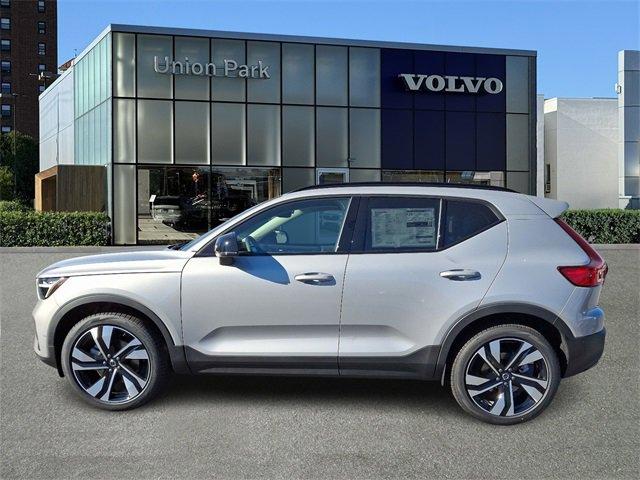 new 2025 Volvo XC40 car, priced at $48,820