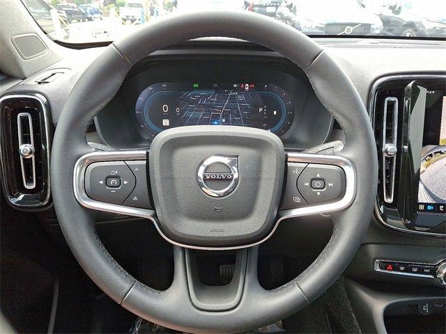new 2025 Volvo XC40 car, priced at $51,040