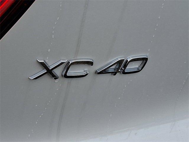 new 2025 Volvo XC40 car, priced at $51,040