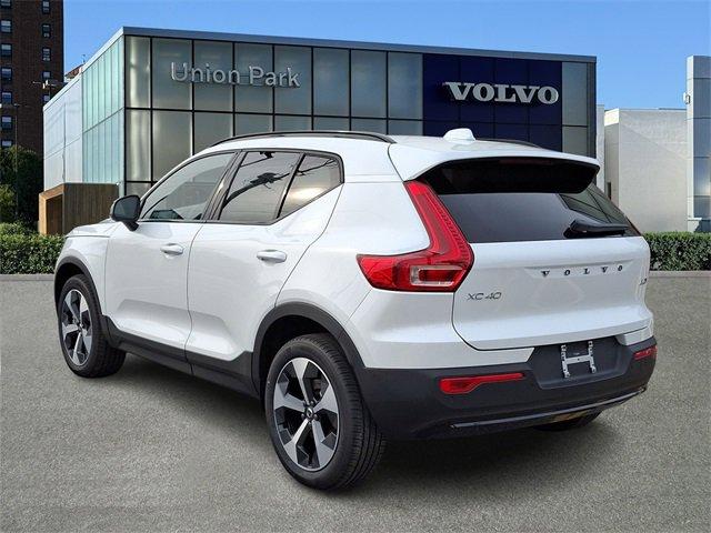 new 2025 Volvo XC40 car, priced at $47,145