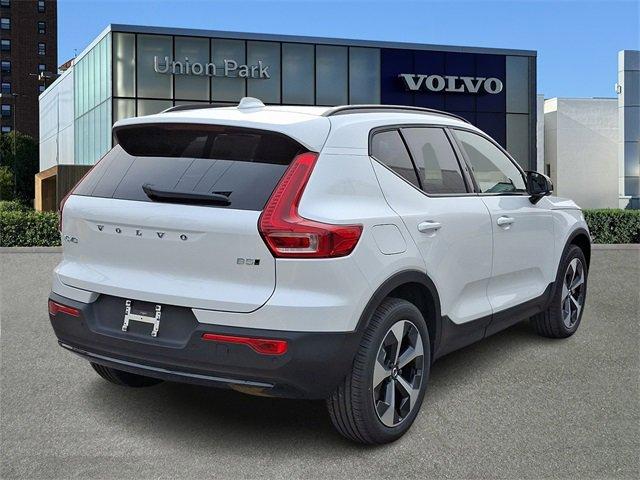 new 2025 Volvo XC40 car, priced at $47,145