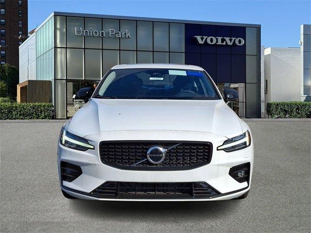 new 2024 Volvo S60 car, priced at $48,125