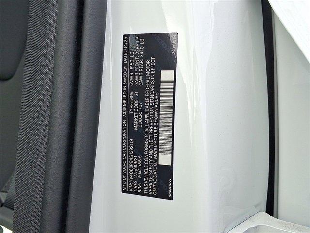 new 2025 Volvo XC90 car, priced at $69,155