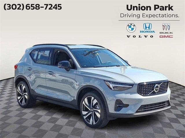new 2025 Volvo XC40 car, priced at $49,810