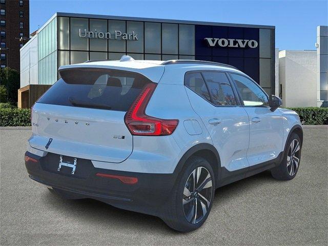 new 2025 Volvo XC40 car, priced at $49,790