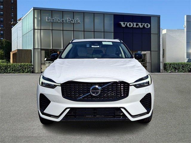 new 2025 Volvo XC60 Plug-In Hybrid car, priced at $71,875