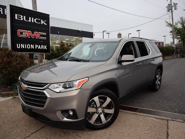 used 2019 Chevrolet Traverse car, priced at $27,295