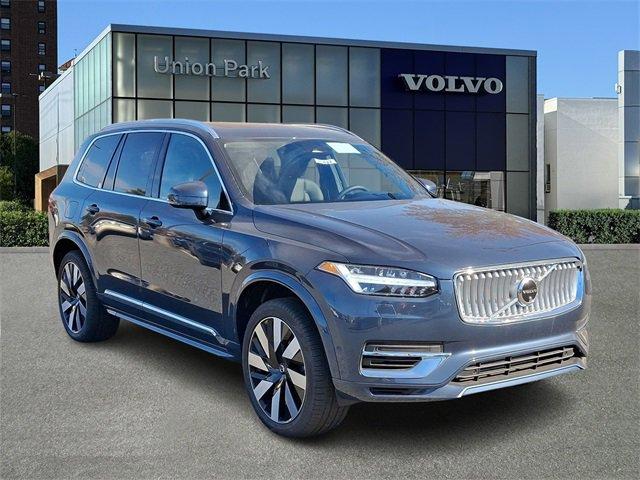 new 2025 Volvo XC90 Plug-In Hybrid car, priced at $82,155