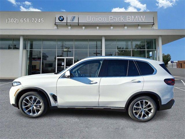 new 2025 BMW X5 car, priced at $72,095