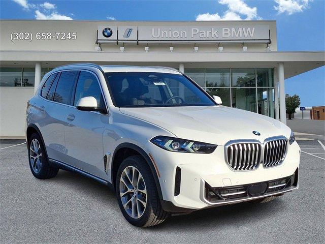 new 2025 BMW X5 car, priced at $72,095