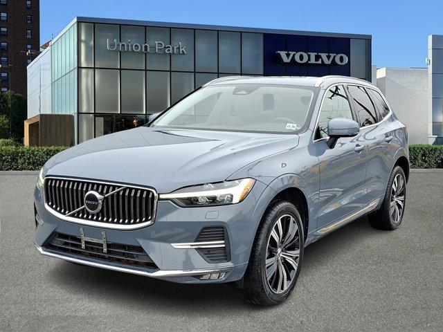 used 2022 Volvo XC60 car, priced at $34,995