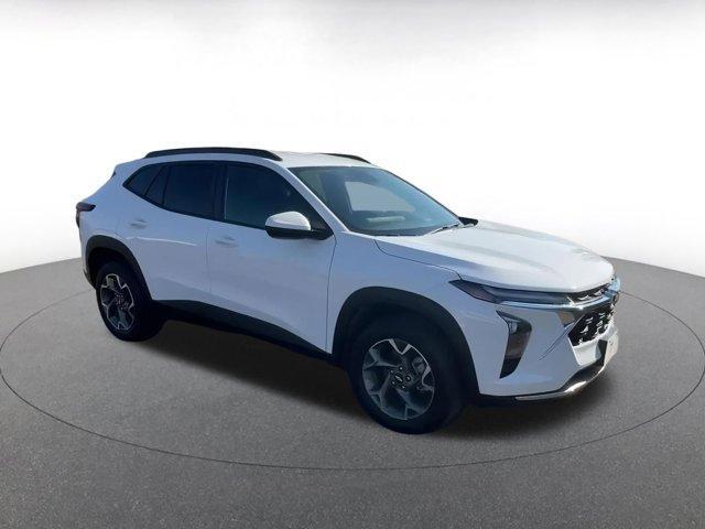 used 2025 Chevrolet Trax car, priced at $19,892