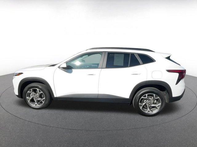 used 2025 Chevrolet Trax car, priced at $19,892