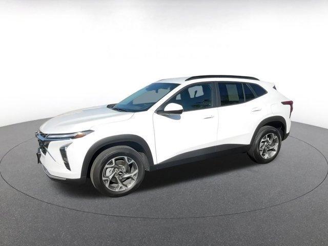 used 2025 Chevrolet Trax car, priced at $19,892