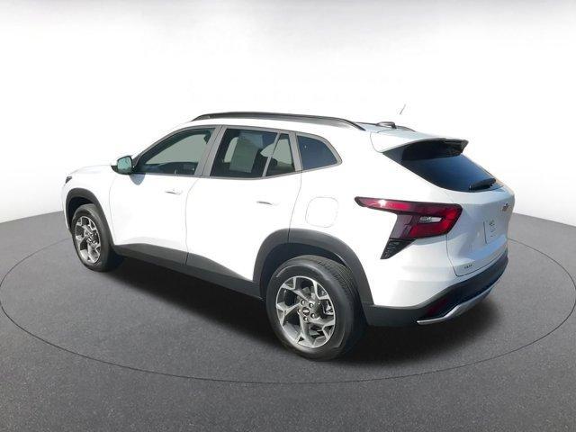 used 2025 Chevrolet Trax car, priced at $19,892