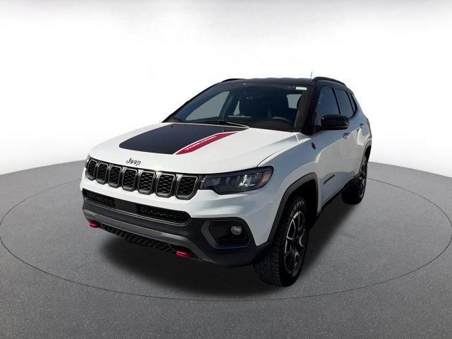 used 2025 Jeep Compass car, priced at $24,010