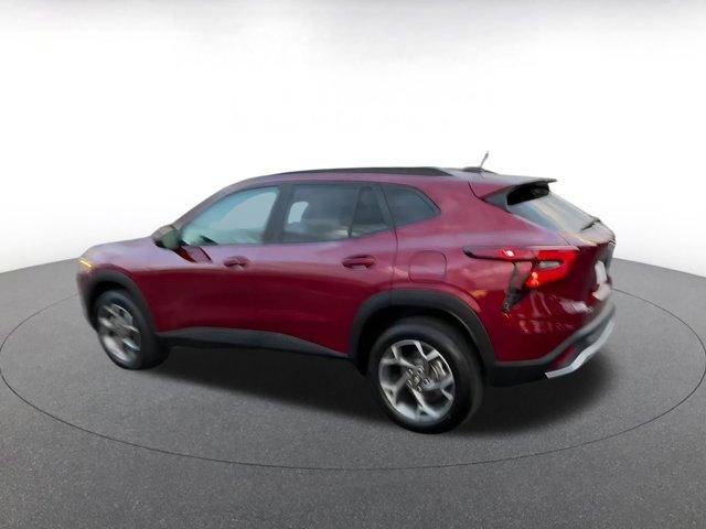 used 2025 Chevrolet Trax car, priced at $20,606