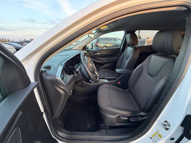 used 2025 Buick Encore GX car, priced at $22,500