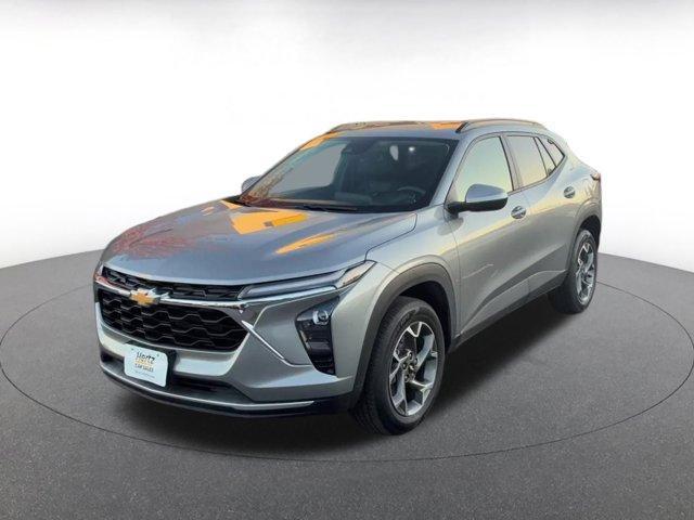 used 2025 Chevrolet Trax car, priced at $20,478