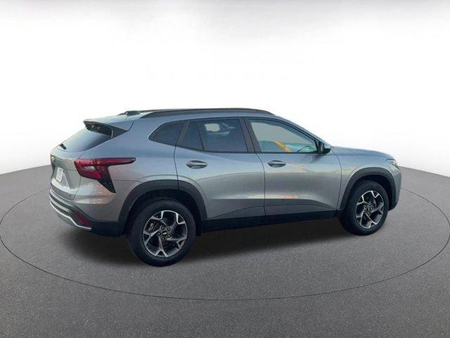 used 2025 Chevrolet Trax car, priced at $20,478