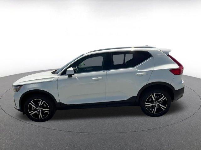 used 2024 Volvo XC40 car, priced at $25,426