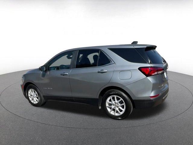 used 2024 Chevrolet Equinox car, priced at $21,263