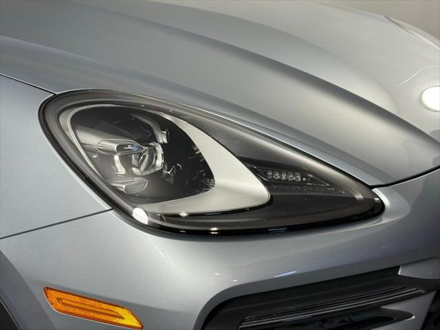 used 2022 Porsche Cayenne car, priced at $55,729