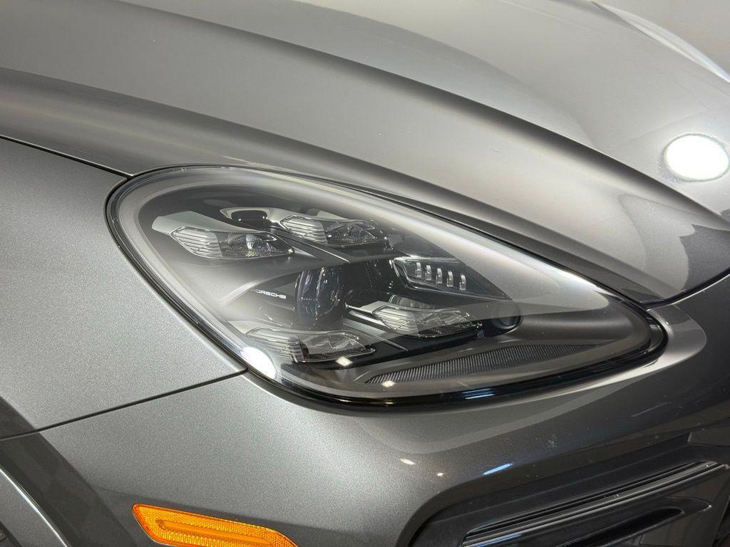 used 2021 Porsche Cayenne car, priced at $45,102