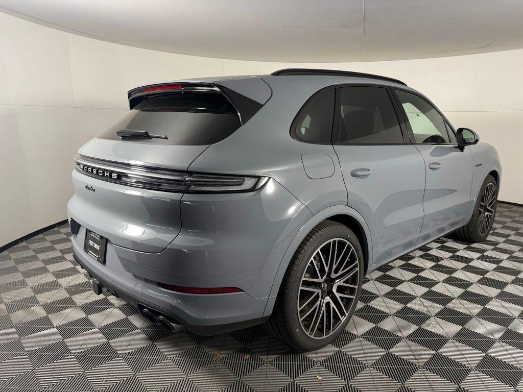 new 2025 Porsche Cayenne car, priced at $184,275