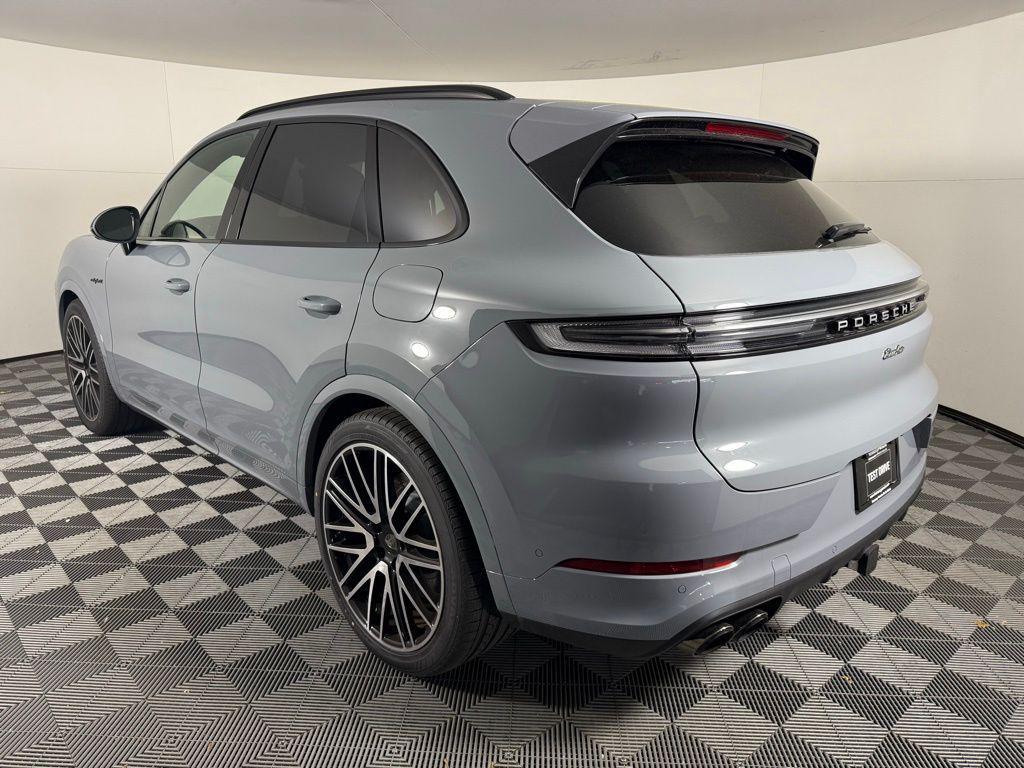 new 2025 Porsche Cayenne car, priced at $184,275