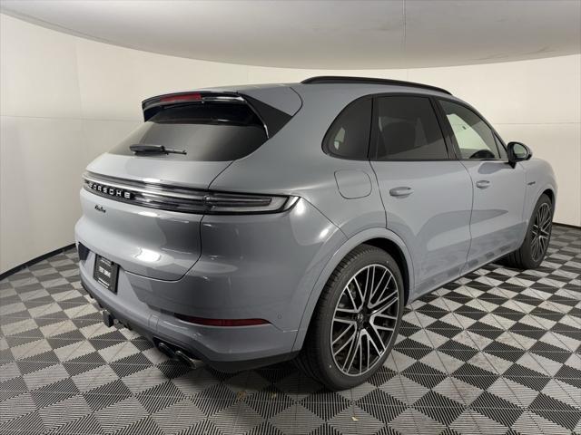 new 2025 Porsche Cayenne E-Hybrid car, priced at $184,275