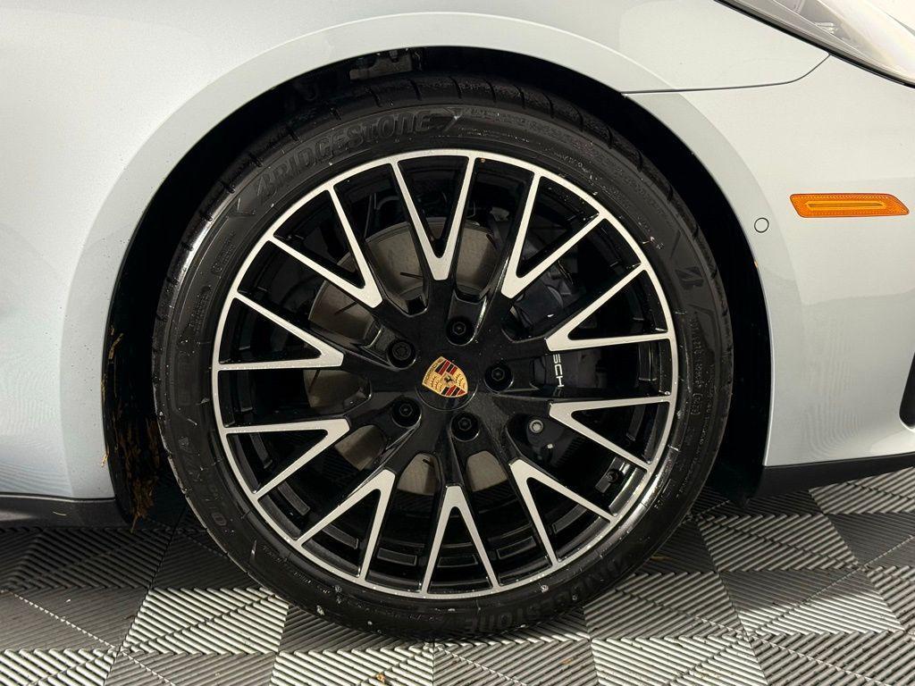 new 2026 Porsche Panamera car, priced at $129,370