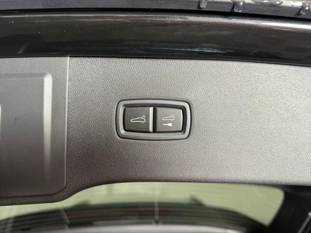 new 2025 Porsche Cayenne car