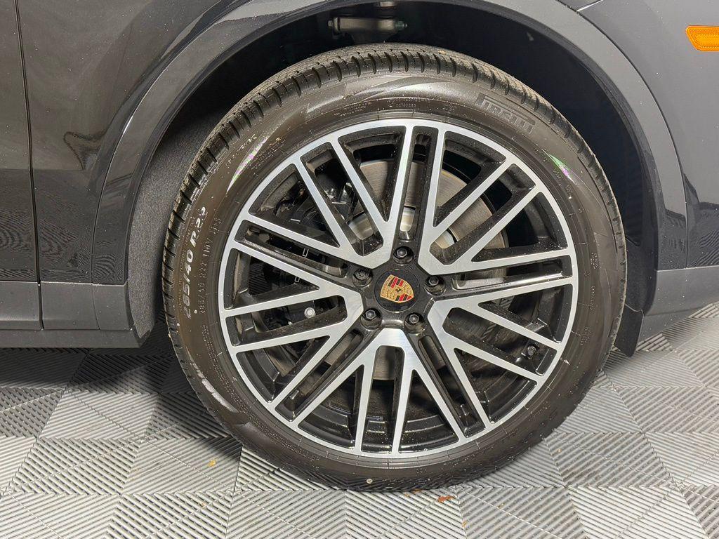 new 2025 Porsche Cayenne car, priced at $132,785