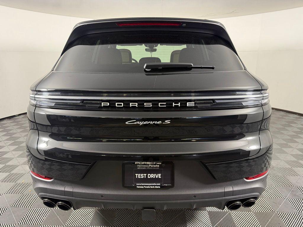 new 2025 Porsche Cayenne car, priced at $132,785